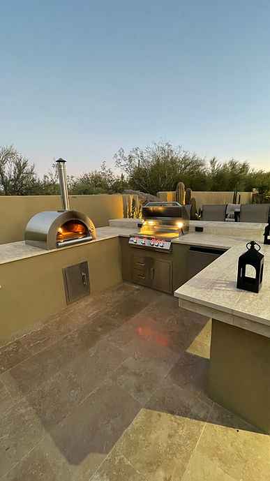KoKoMo Built-In Wood-Fired Pizza Oven — 32-inch